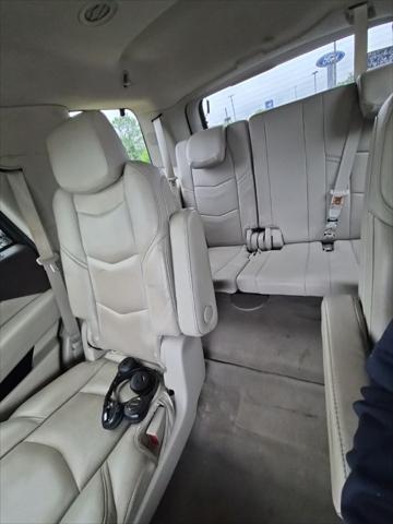 2016 Cadillac Escalade Luxury Collection