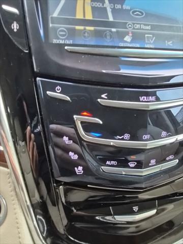 2016 Cadillac Escalade Luxury Collection