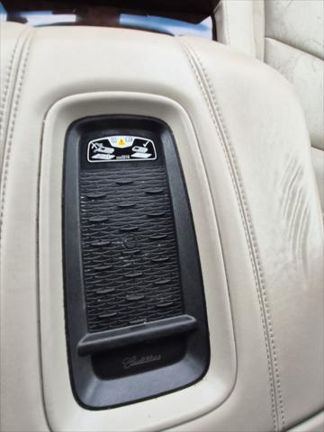 2016 Cadillac Escalade Luxury Collection