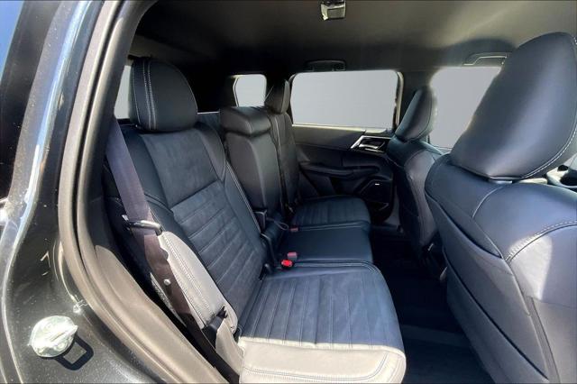 2026 Mitsubishi Outlander LE 1.5T S-AWC