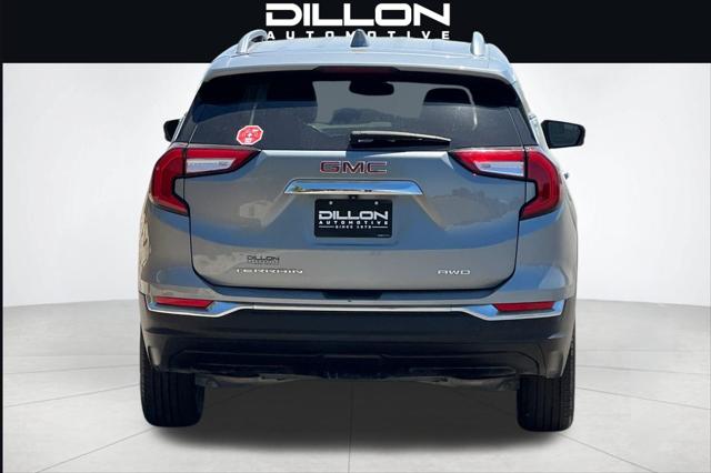 2024 GMC Terrain AWD SLT