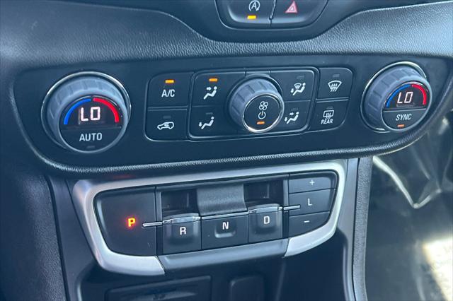 2024 GMC Terrain AWD SLT