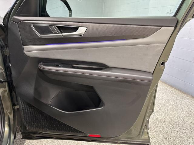 2024 Volkswagen Atlas 2.0T Peak Edition SEL
