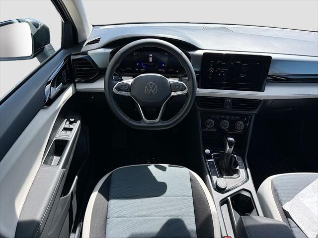 2025 Volkswagen Taos 1.5T S
