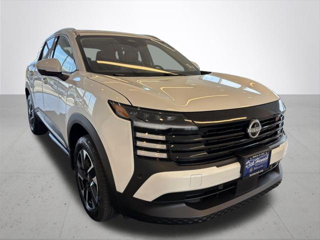 2025 Nissan Kicks SR FWD