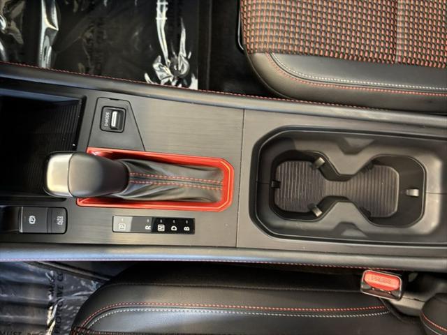 2025 Nissan Kicks SR FWD
