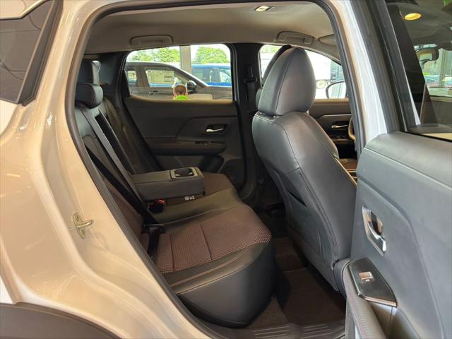 2025 Nissan Kicks SR FWD