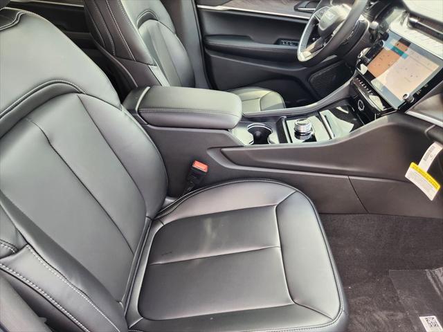 2026 Jeep Grand Cherokee Limited 4x2