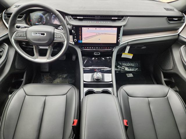 2026 Jeep Grand Cherokee Limited 4x2