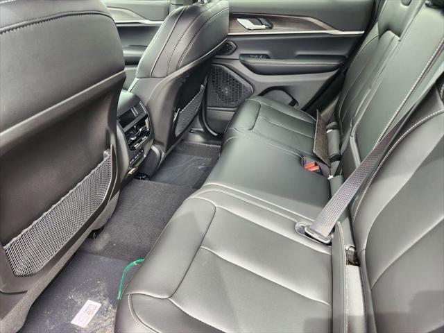 2026 Jeep Grand Cherokee Limited 4x2