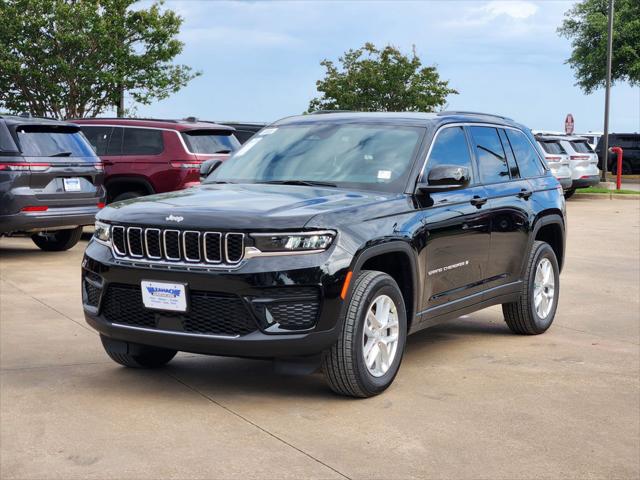 2026 Jeep Grand Cherokee Altitude 4x2