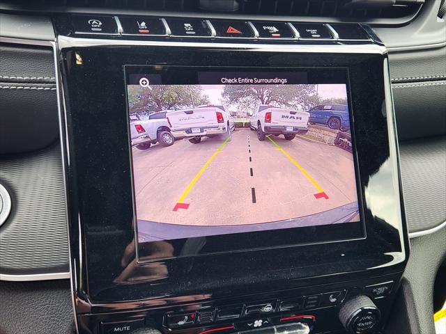 2026 Jeep Grand Cherokee Altitude 4x2