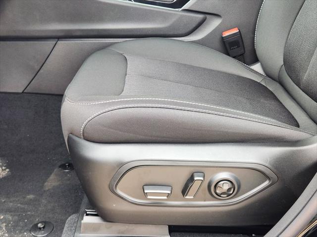 2026 Jeep Grand Cherokee Altitude 4x2