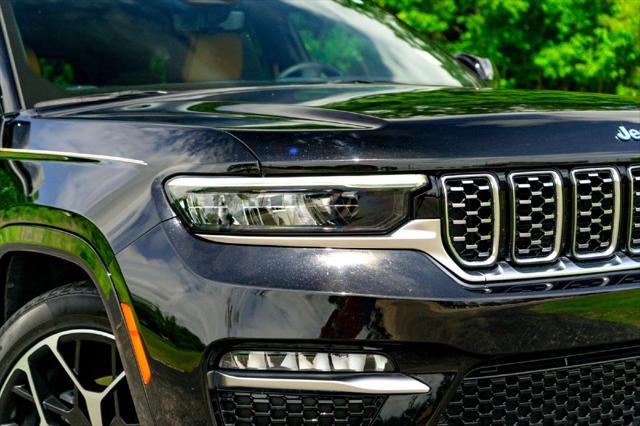 2023 Jeep Grand Cherokee Summit Reserve