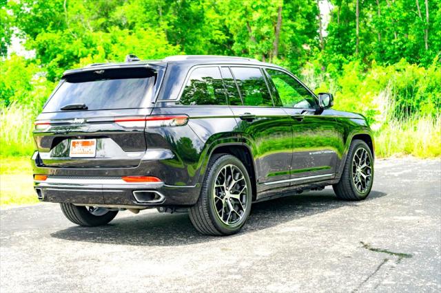 2023 Jeep Grand Cherokee Summit Reserve