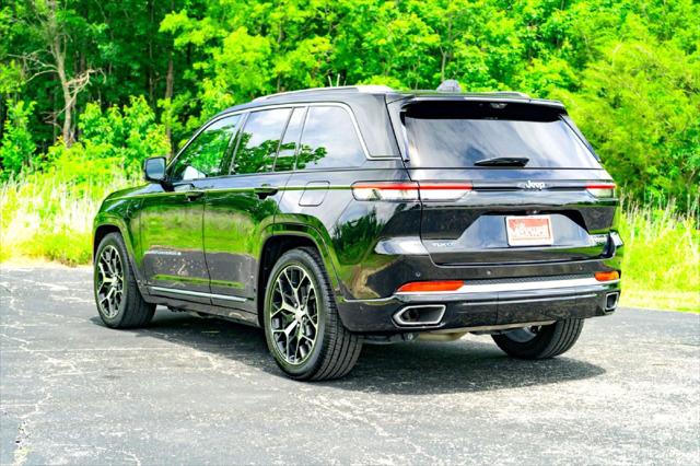 2023 Jeep Grand Cherokee Summit Reserve