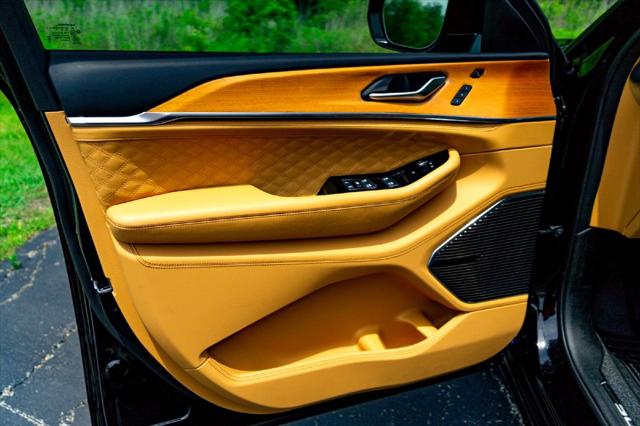 2023 Jeep Grand Cherokee Summit Reserve