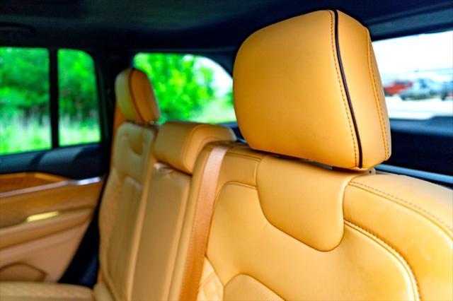 2023 Jeep Grand Cherokee Summit Reserve