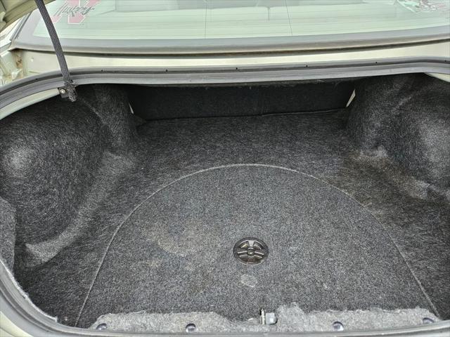 2000 Chrysler 300M Base