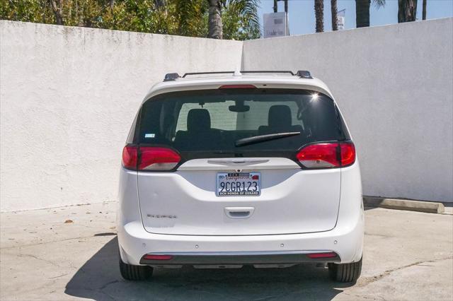 2020 Chrysler Pacifica Touring L