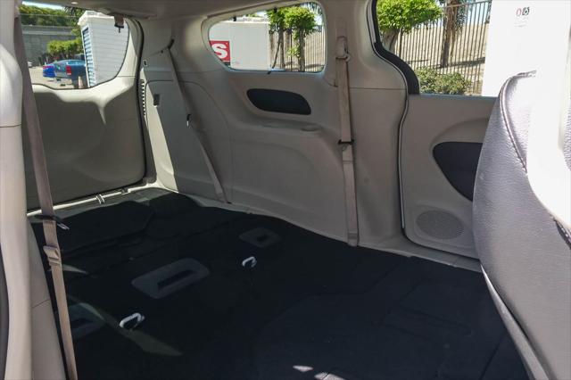 2020 Chrysler Pacifica Touring L