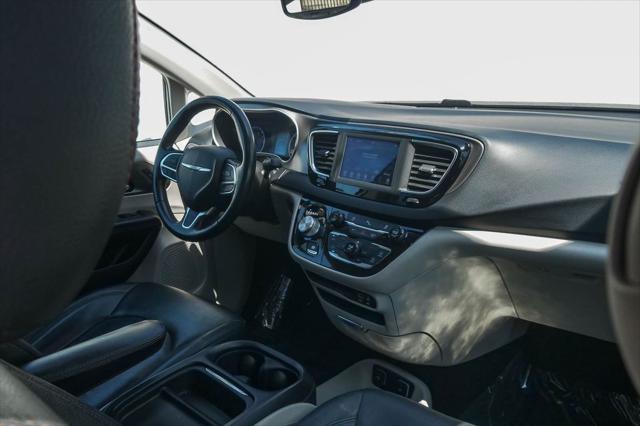 2020 Chrysler Pacifica Touring L