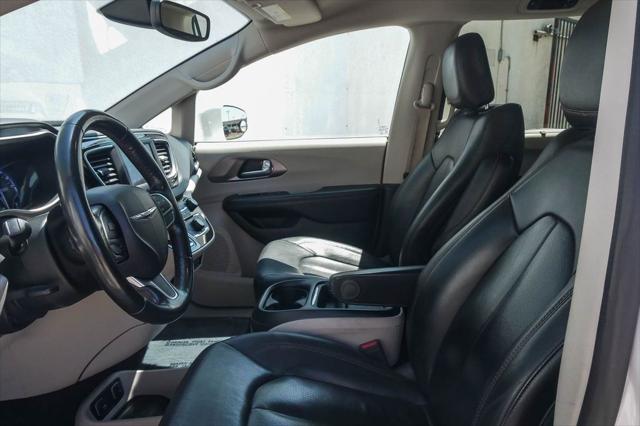 2020 Chrysler Pacifica Touring L