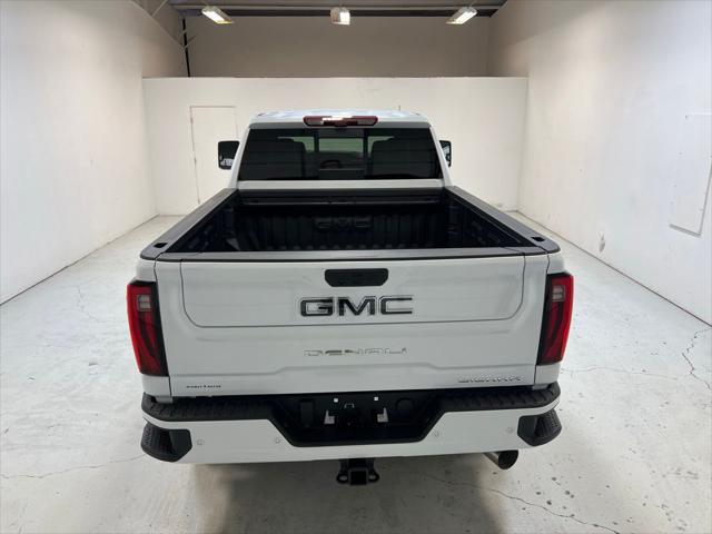 2026 GMC Sierra 2500HD Crew Cab, Standard Bed, Denali Ultimate, 4WD