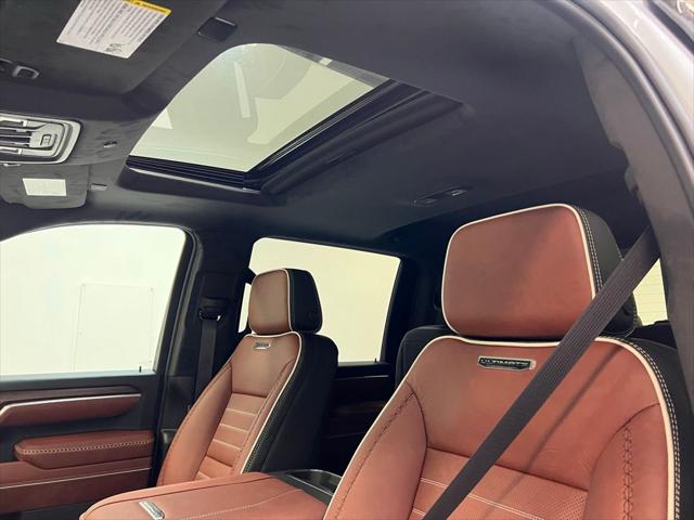 2026 GMC Sierra 2500HD Crew Cab, Standard Bed, Denali Ultimate, 4WD
