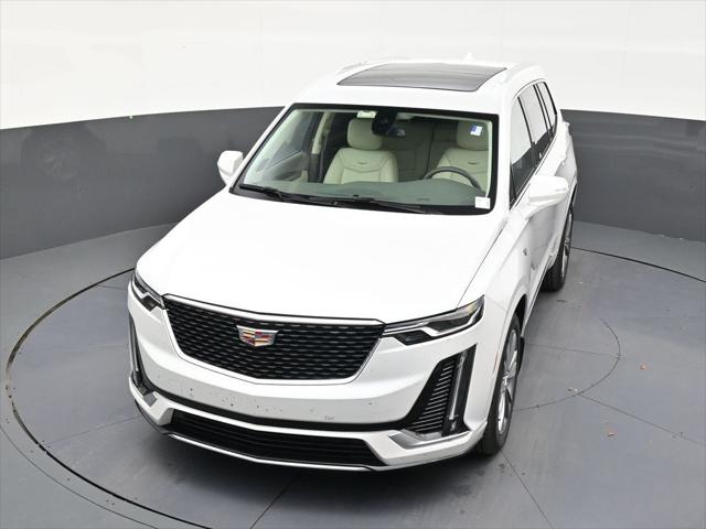 2025 Cadillac XT6 FWD Premium Luxury