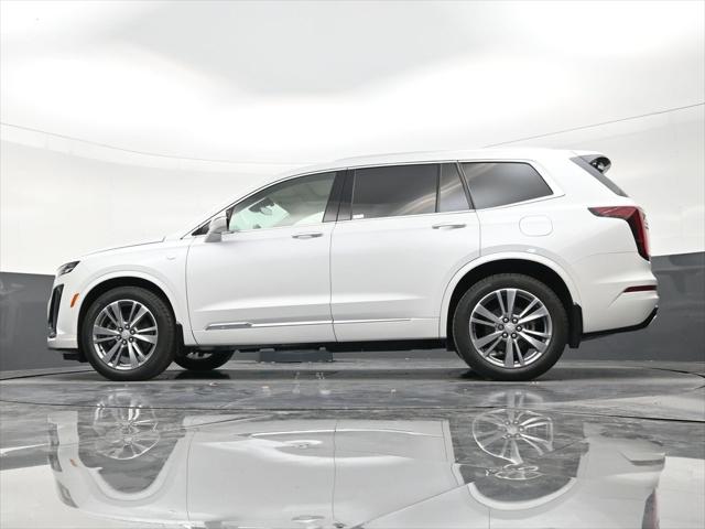 2025 Cadillac XT6 FWD Premium Luxury