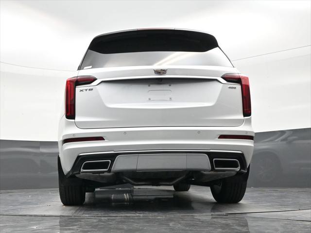 2025 Cadillac XT6 FWD Premium Luxury
