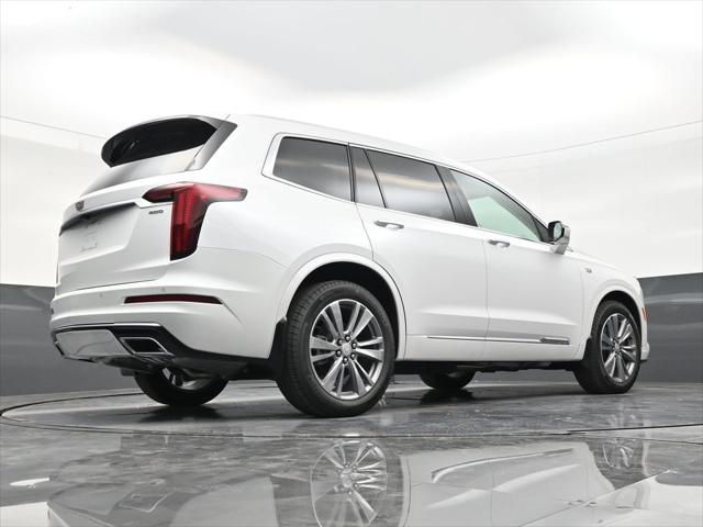 2025 Cadillac XT6 FWD Premium Luxury