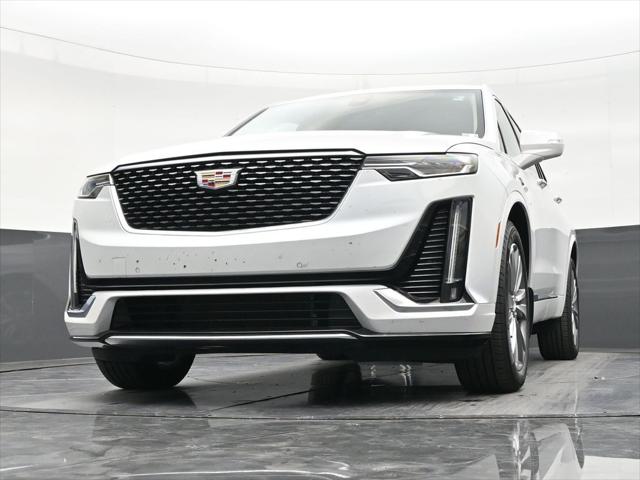2025 Cadillac XT6 FWD Premium Luxury