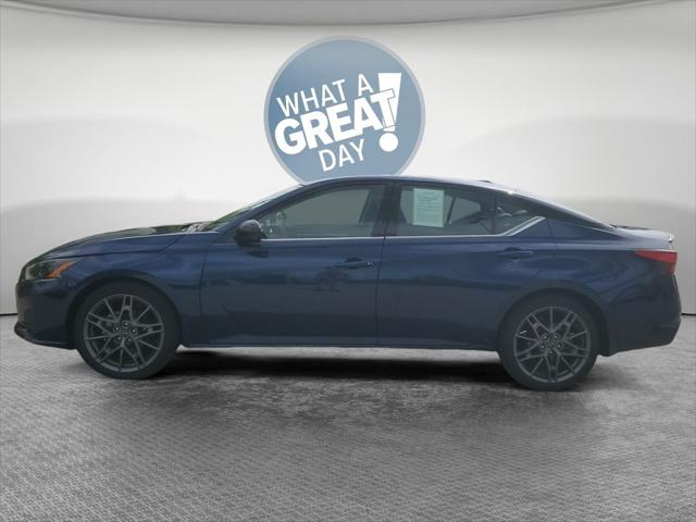 2023 Nissan Altima SR VC-Turbo FWD
