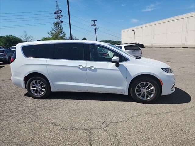 2023 Chrysler Pacifica Touring L AWD