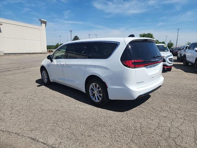2023 Chrysler Pacifica Touring L AWD