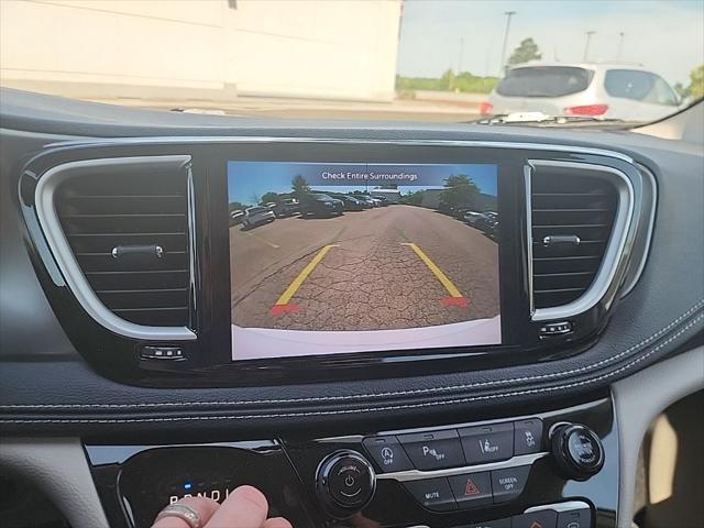 2023 Chrysler Pacifica Touring L AWD