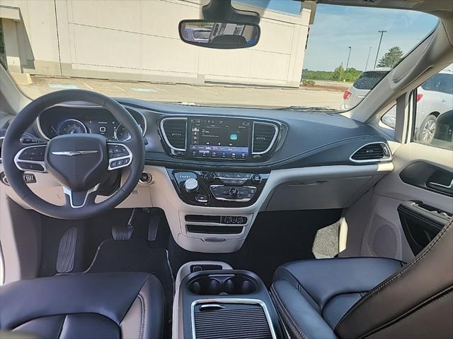 2023 Chrysler Pacifica Touring L AWD