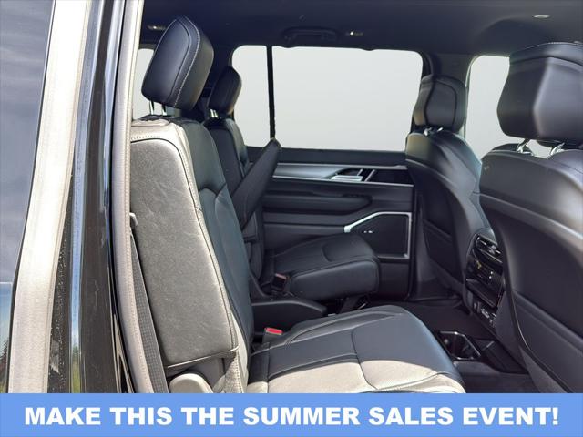 2026 Jeep Grand Wagoneer Limited Altitude 4x4