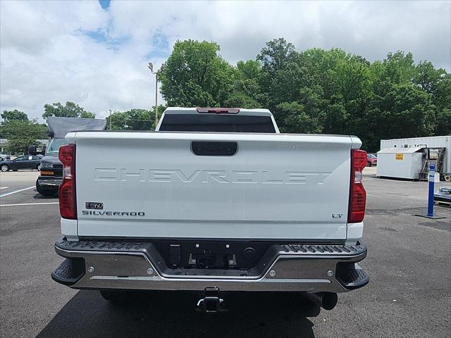 2026 Chevrolet Silverado 2500HD Crew Cab, Standard Bed, LT, 4WD