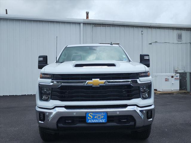 2026 Chevrolet Silverado 2500HD Crew Cab, Standard Bed, LT, 4WD