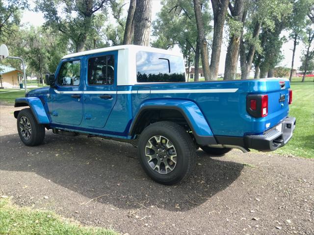 2026 Jeep Gladiator GLADIATOR SAHARA 4X4 2026 Jeep Gladiator GLADIATOR SAHARA 4X4
