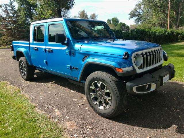 2026 Jeep Gladiator GLADIATOR SAHARA 4X4 2026 Jeep Gladiator GLADIATOR SAHARA 4X4