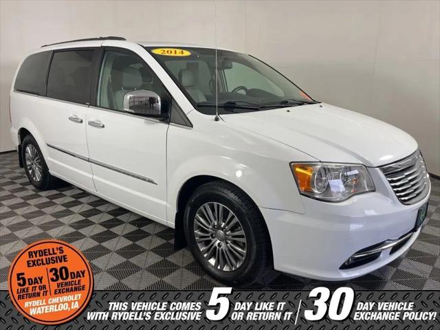 2014 Chrysler Town & Country Touring-L for sale in Waterloo, IA