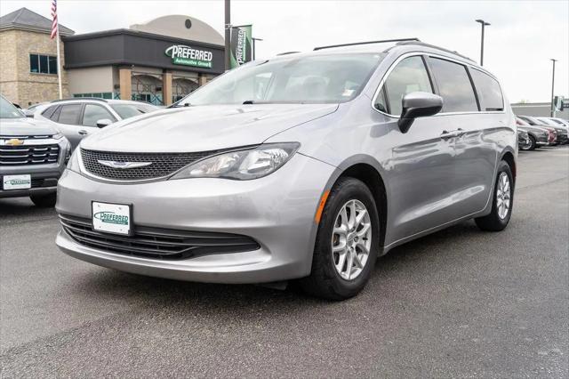 2020 Chrysler Voyager LXI for sale in Fort Wayne, IN