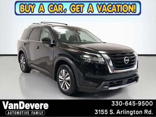 2024 Nissan Pathfinder SL 4WD for sale in Akron, OH