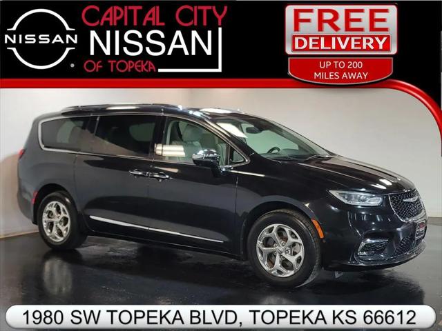 2021 Chrysler Pacifica Limited AWD for sale in Topeka, KS