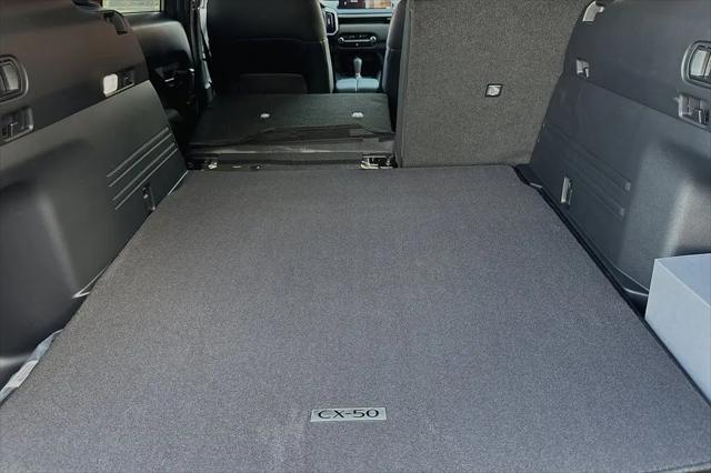2024 Mazda CX-50 2.5 S Select