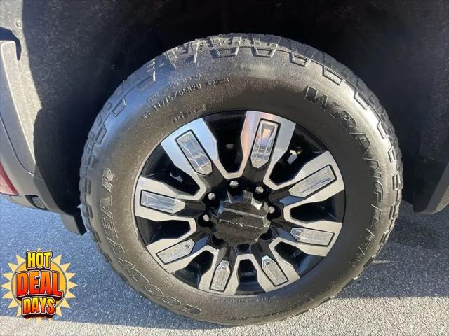 2024 GMC Sierra 2500HD 4WD Crew Cab Standard Bed Denali